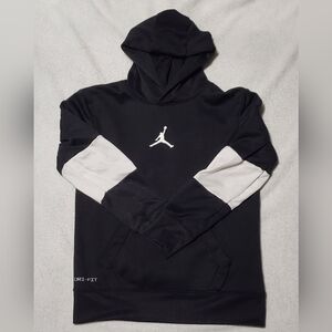 Nike Jordan Big Boys' Core Performance Thermal Hoodie - Black M
